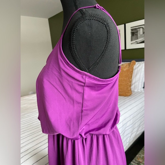Purple dress with elastic waist and adjustable straps in EUC. Size M. - Picture 5 of 9